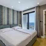 Beachfront Luxury Mare, Featuring A Heated Pool, Fitness Area, And Sauna Villa Potomje