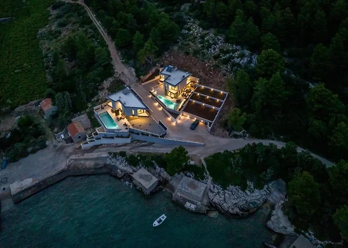 Beachfront Luxury Mare, Featuring A Heated Pool, Fitness Area, And Sauna