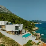 빌라 Beachfront Luxury Mare, Featuring A Heated Pool, Fitness Area, And Sauna *