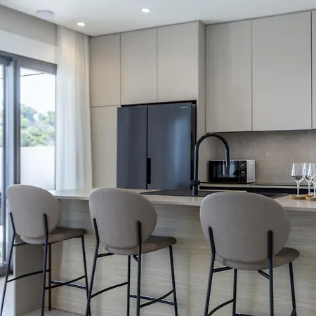 Βίλα Beachfront Luxury Mare, Featuring A Heated Pool, Fitness Area, And Sauna *