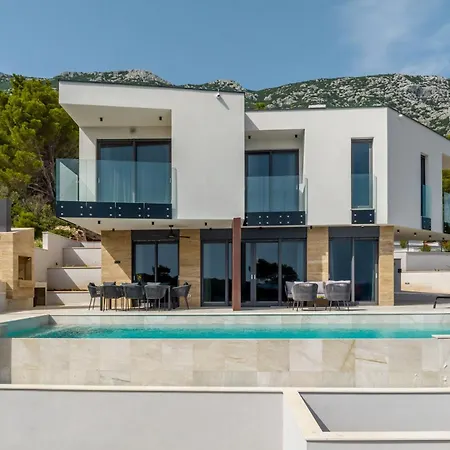 Beachfront Luxury Mare, Featuring A Heated Pool, Fitness Area, And Sauna Βίλα Potomje